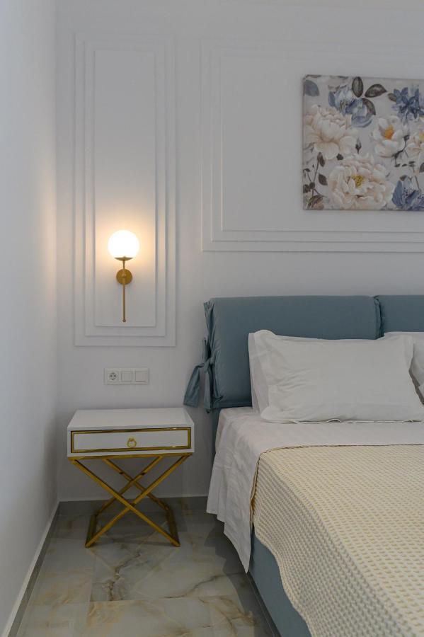 Dionisos Suites Lixouri Ngoại thất bức ảnh