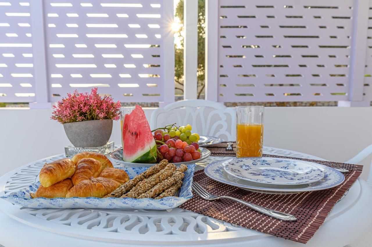 Dionisos Suites Lixouri Ngoại thất bức ảnh