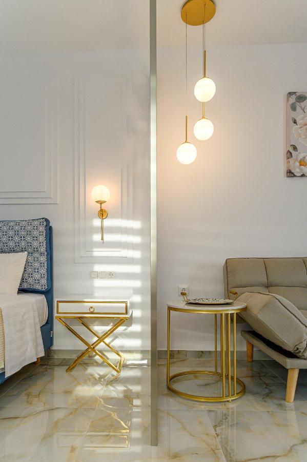 Dionisos Suites Lixouri Ngoại thất bức ảnh